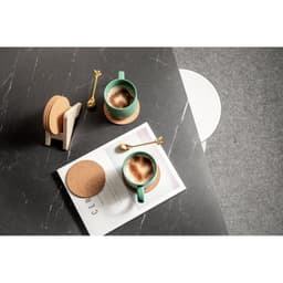 Plycork – Plywood stand with 6 cork coasters
