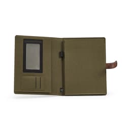 An olive-green A4 folder featuring a rPU closure, a notepad, and multiple card slots. Includes a logo.