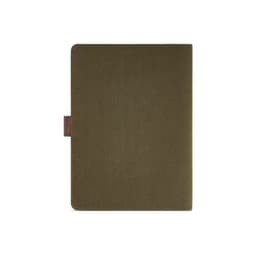 A green A5 folder with a rPU closure and a brown tab, featuring a 64-sheet FSC® notepad inside.