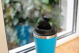 PP travel mug Shay