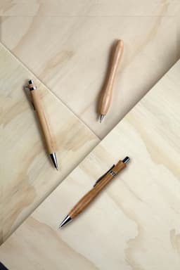 Bamboo ballpen