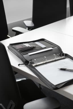 Polyester (600D) folder