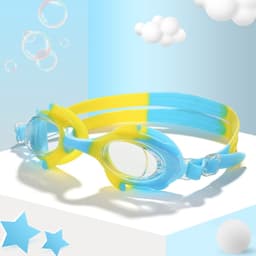 Children's swimming glasses in blue and yellow with a clear lens and adjustable strap, set against a light blue background.