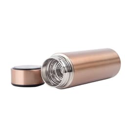 A drink bottle with a stainless steel body in copper colour, featuring a removable infuser and a black lid.