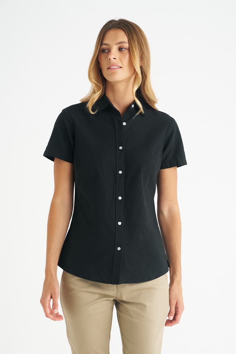 32_w74-black-solid_0425.jpg