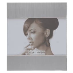 A photo frame with a silver finish, designed to hold a 6"x4" (15x10cm) photo.