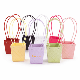 Waterproof Diamond Pattern Gift Bags with 7.8" Handles