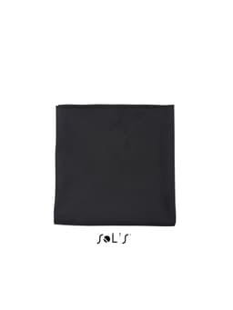 A black microfibre gym towel with an elastic strap, measuring 50cm x 100cm, featuring a logo.