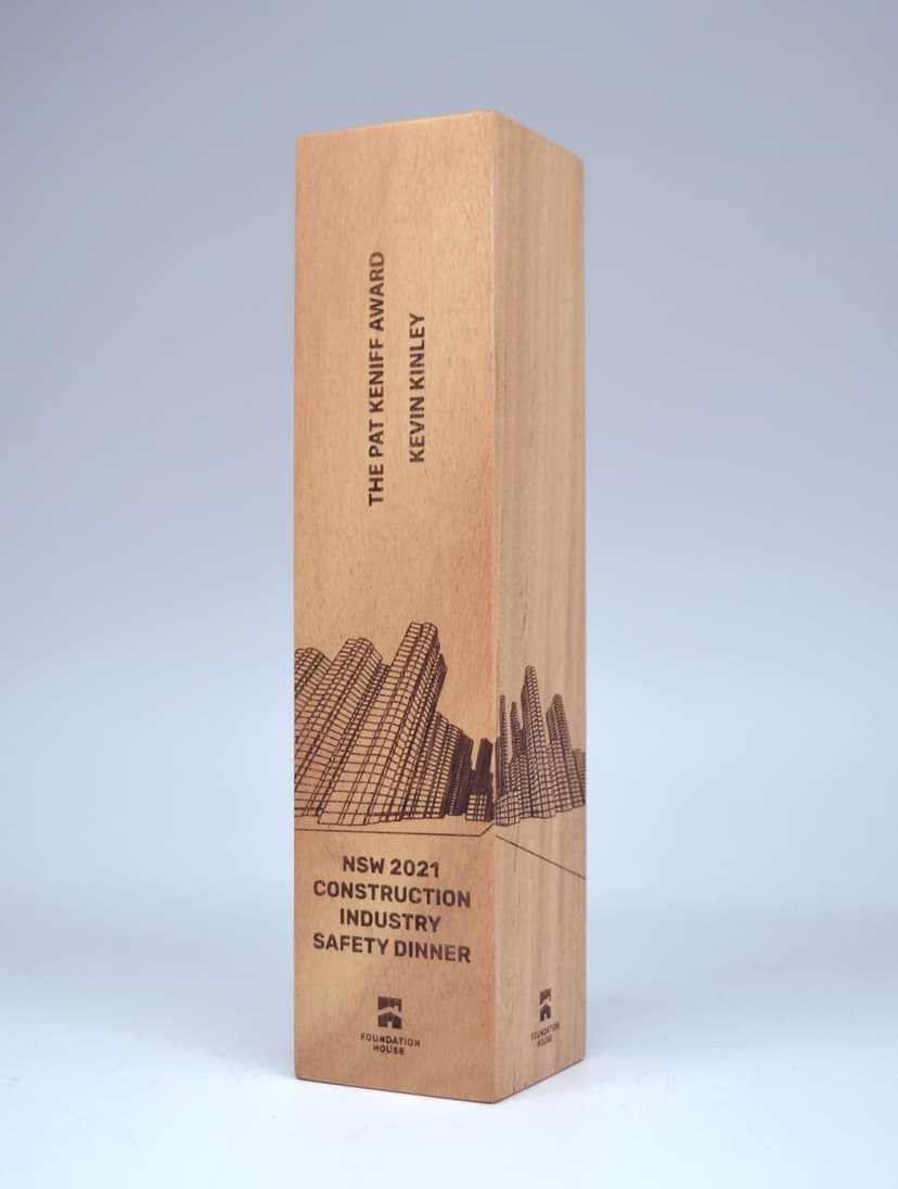 t001-bb-210_timber-award-timber-trophies