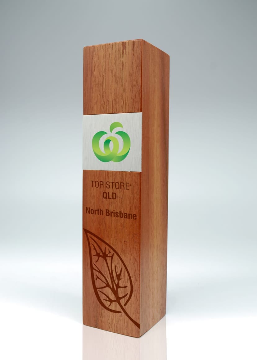 t003-bg-210_timber-award-timber-trophies