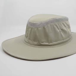 A beige sun hat with a wide brim and a silver band, featuring ventilation holes. Logo included.