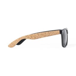 Sunglasses with a black frame and cork-covered temples, showcasing a stylish and eco-friendly design.
