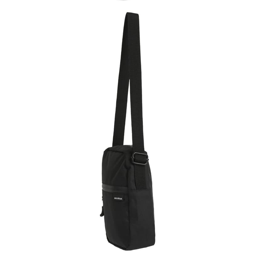 1026_recycled_transit_bag_front__12091.1663712113.1280.1280.jpg