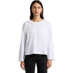 A long-sleeve white t-shirt with a relaxed fit displayed on a model against a plain background.