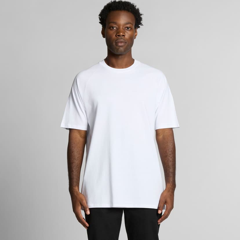 5001r_staple_raglan_tee_main__35852.1713219325.1280.1280.jpg