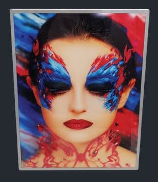 backlit_poster_framec.jpg