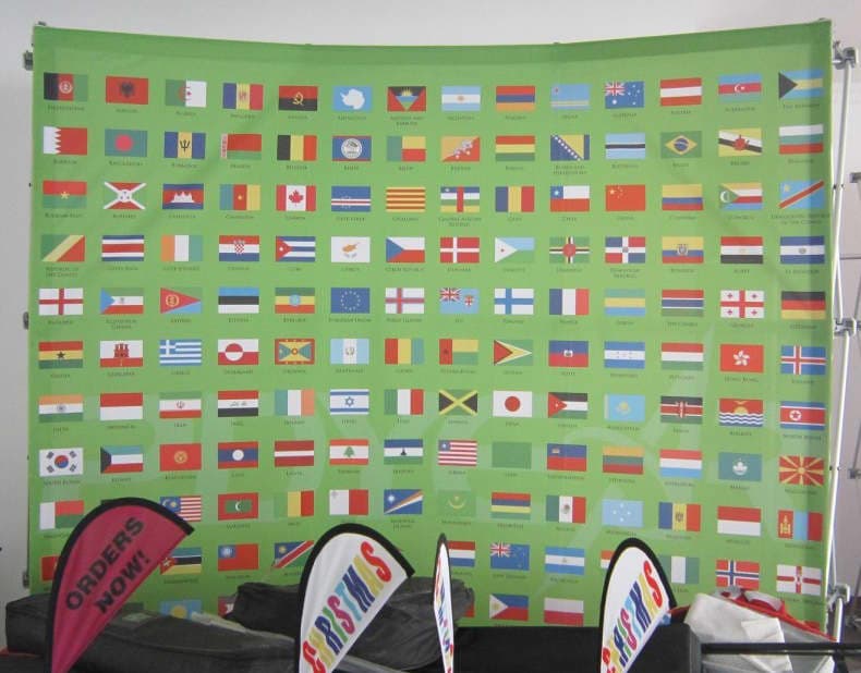 curved_media_wall_no_sides.jpg