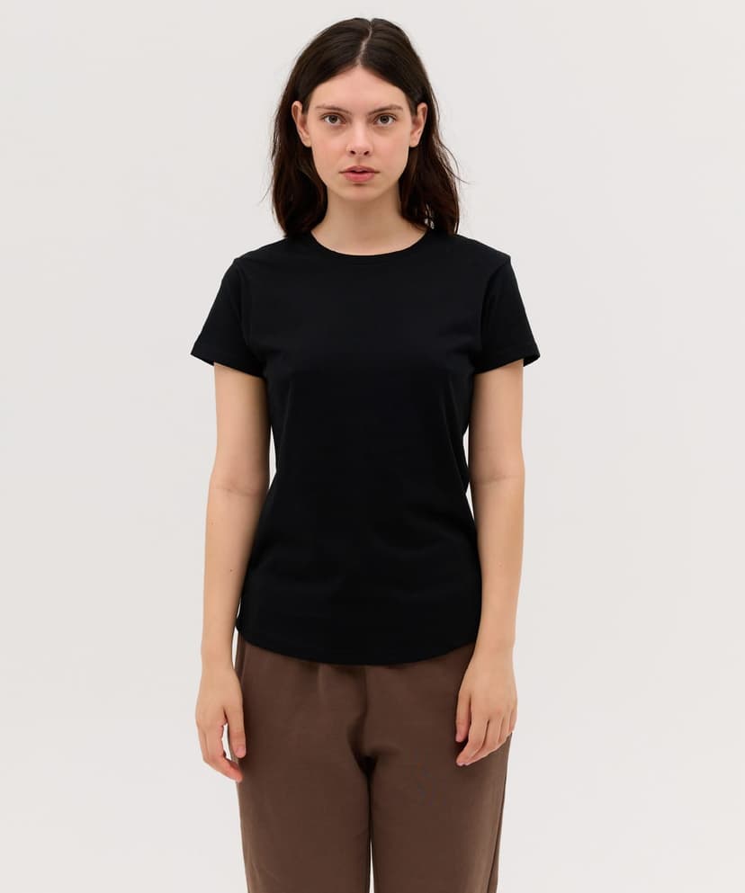 baxsy-lookbook-women_s-essential-tee-black-female-front__70755.1773293504.1280.1280.jpg