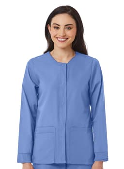 A warm-up jacket in a light blue colour, featuring a button-up front and two front pockets, worn by a smiling model.