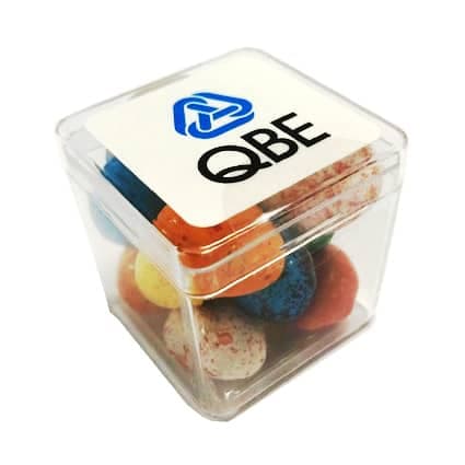 cce024_-_cube_candy_eggs.jpg