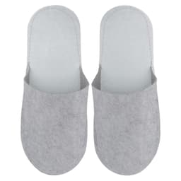 Felt slippers in light grey with a simple design and soft texture, featuring a logo on one slipper.