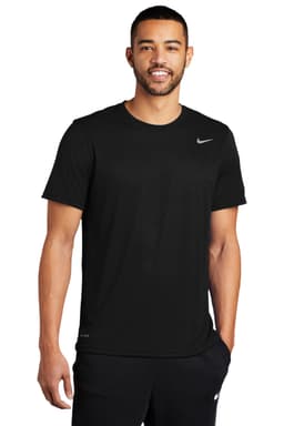 A black Nike Team rLegend Tee is displayed on a model, featuring a branded logo. The shirt has short sleeves and a round neck.