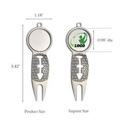 A silver classic golf divot repair tool with a circular ball marker, featuring a logo. Dimensions are provided.