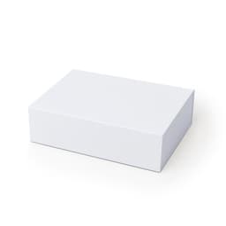 A large white magnetic gift box with a simple design and a smooth surface. It features a branding logo.