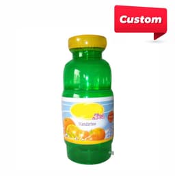 A green inflatable drink bottle with a yellow lid, featuring a label depicting mandarin fruit. It has a logo.