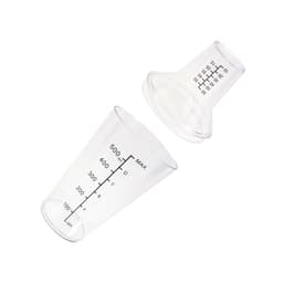 A drink bottle in clear plastic with a measuring cap; features measurement markings up to 500 ml.