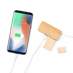 A wooden USB hub with a white cable connected, beside a smartphone displaying a charging icon.